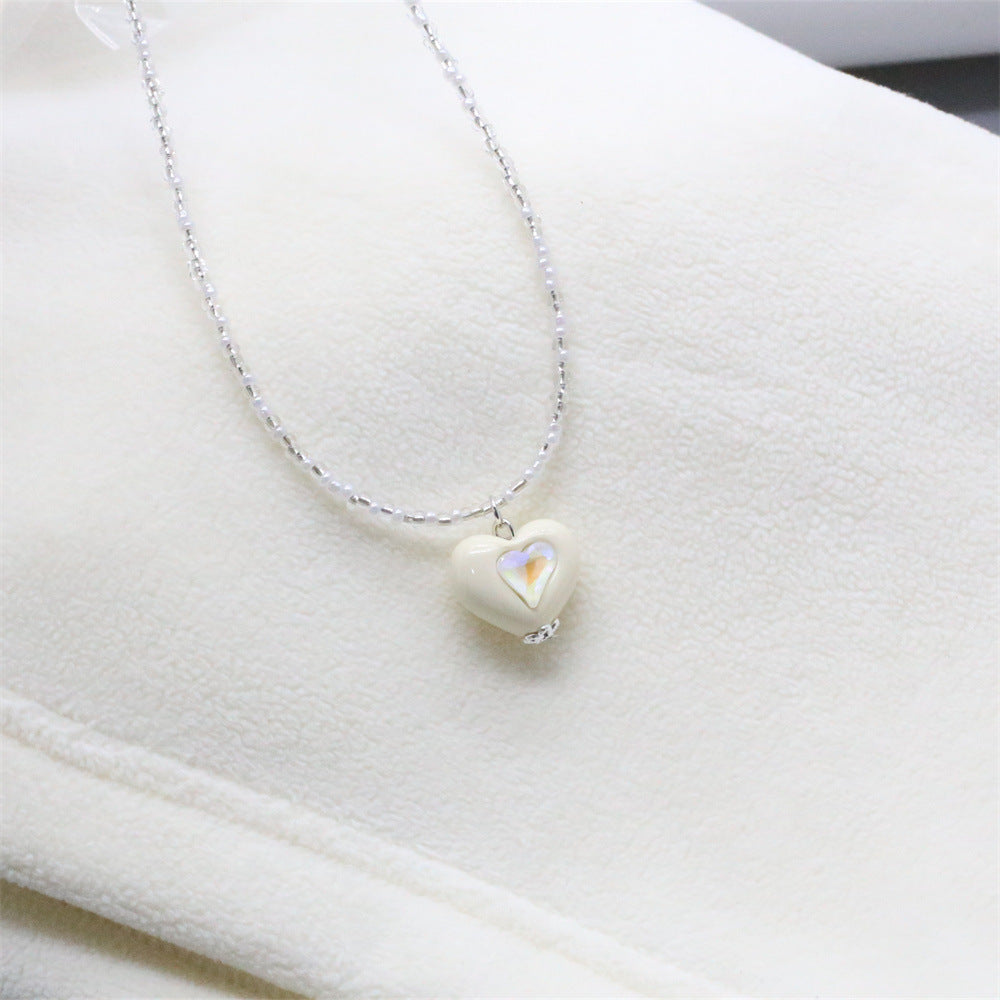 Wholesale Zircon Heart Pendant Rice Bead Necklace