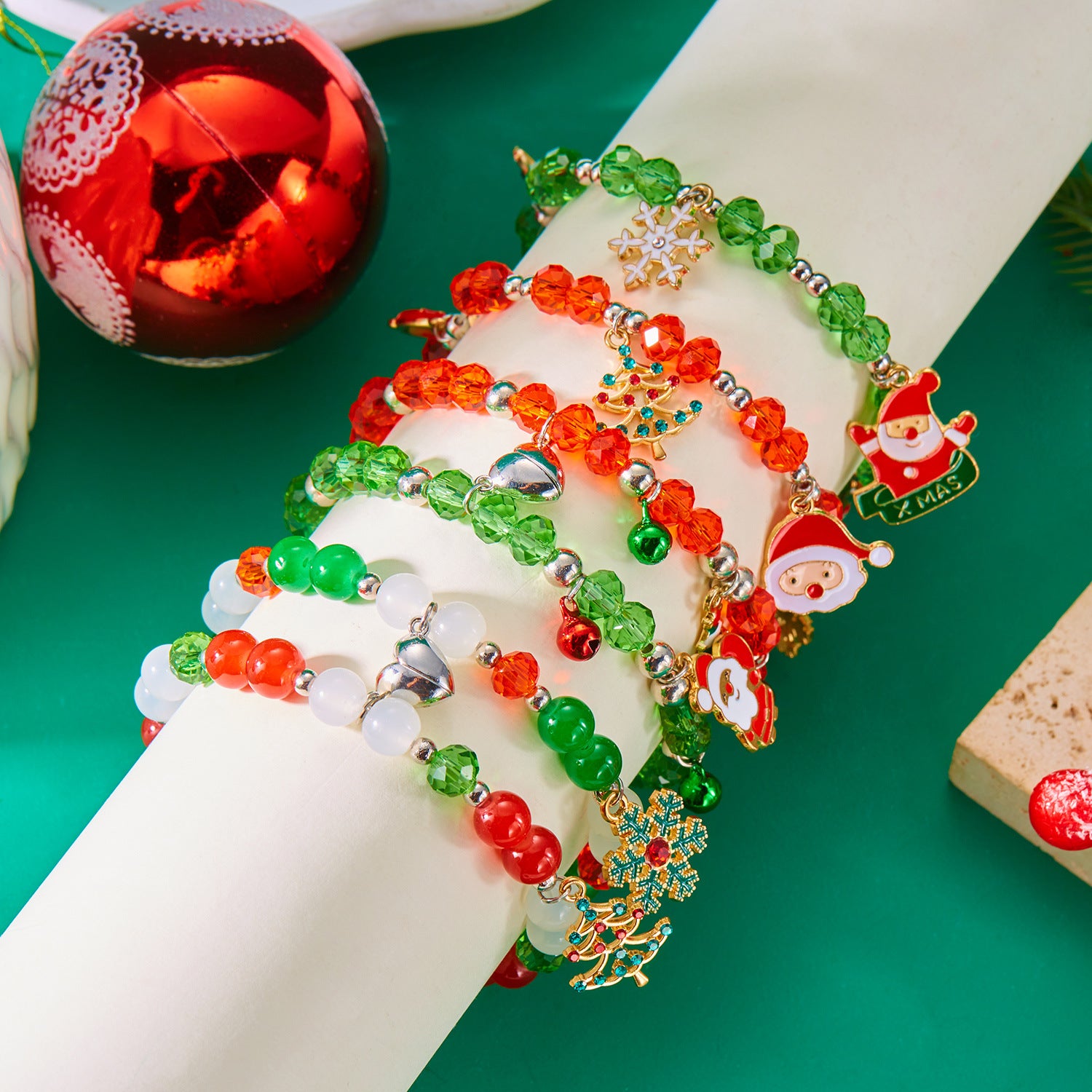 Bracciale all'ingrosso del fiocco di neve dell'albero del braccialetto delle coppie di Natale