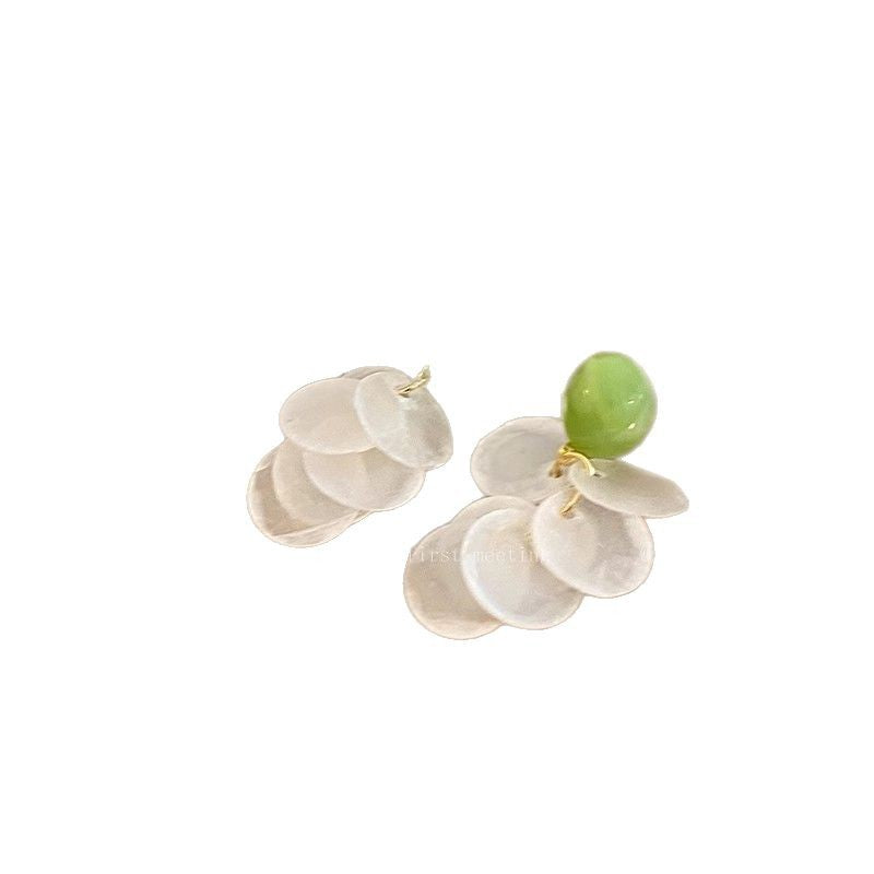 Wholesale Avocado green earrings Summer shell earrings