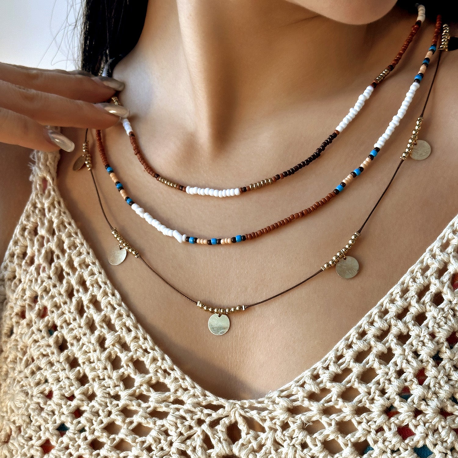 Wholesale beautiful 3-piece Bohemian style beaded necklace