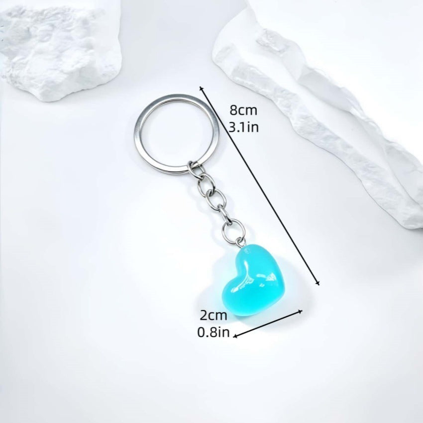 Wholesale Resin Luminous Heart Keychain Fashionable Bag Charm For Handbags And Keys Decorative Gift For Wedding Party Boutique Resale