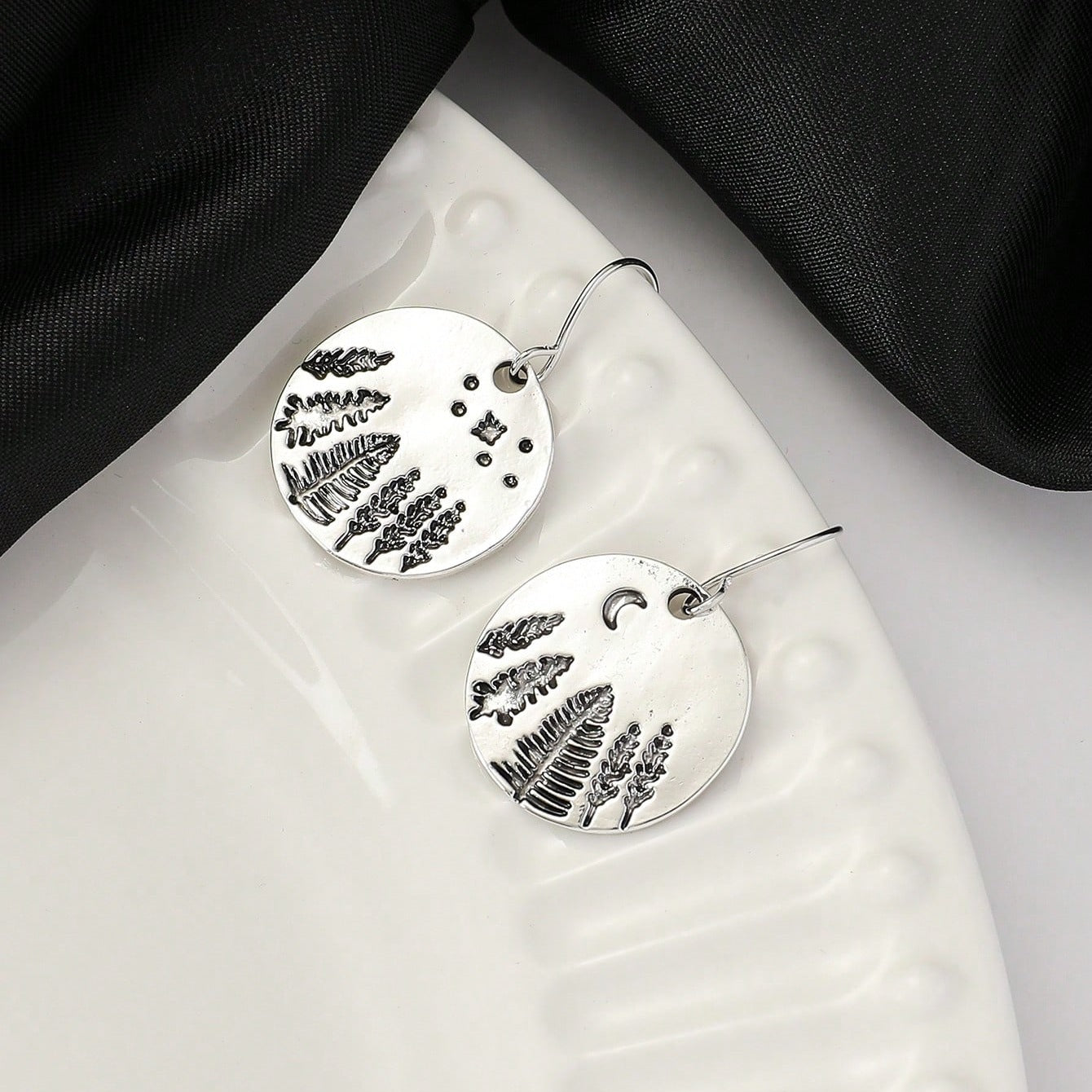 Wholesale Round Geometric Earrings Desert Forest Pattern Earrings