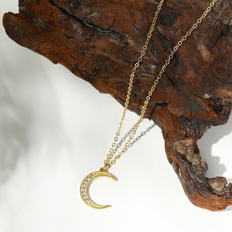 Wholesale  Diamond Crescent Pendant Titanium Steel Necklace