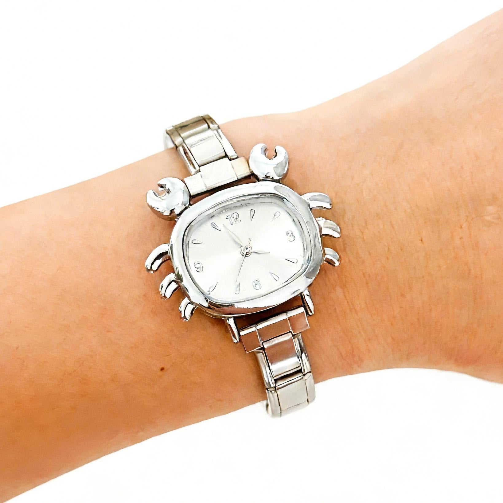 Wholesale Stylish Square Crab Design Stainless Steel Quartz Watch with Fashion Strap for Everyday Wear