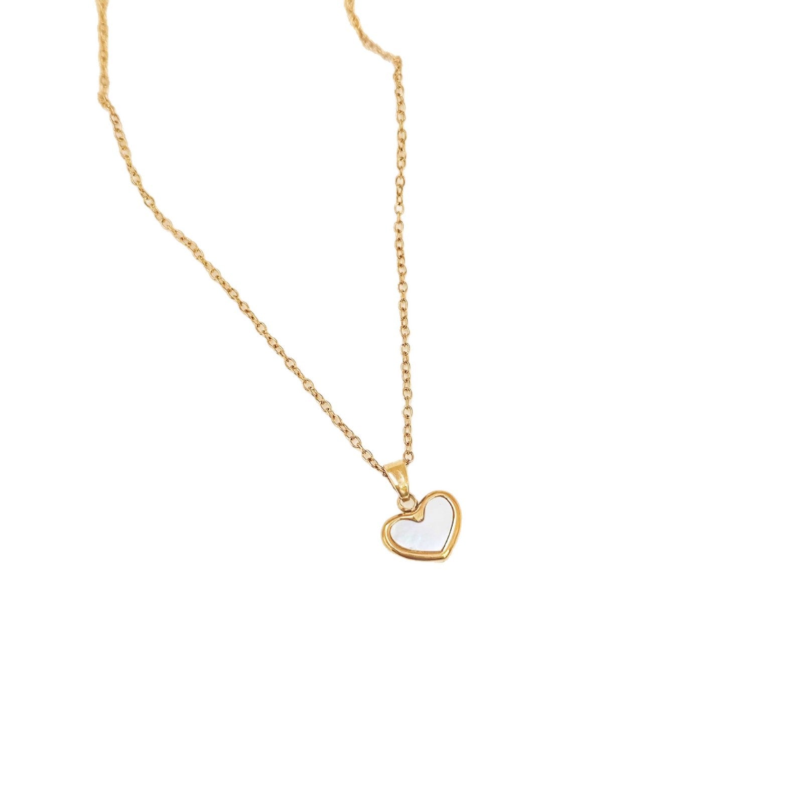 Wholesale Heart-Shaped Shell Pendant Necklace Korean Style Gold-Plated Titanium Steel Layering Jewelry for Women