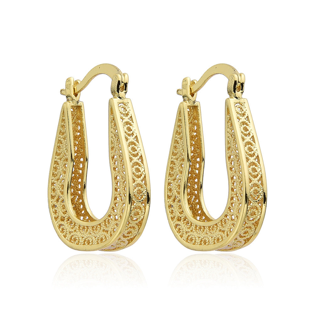 Wholesale Retro Lace O-shaped Hollow Women' s Earrings