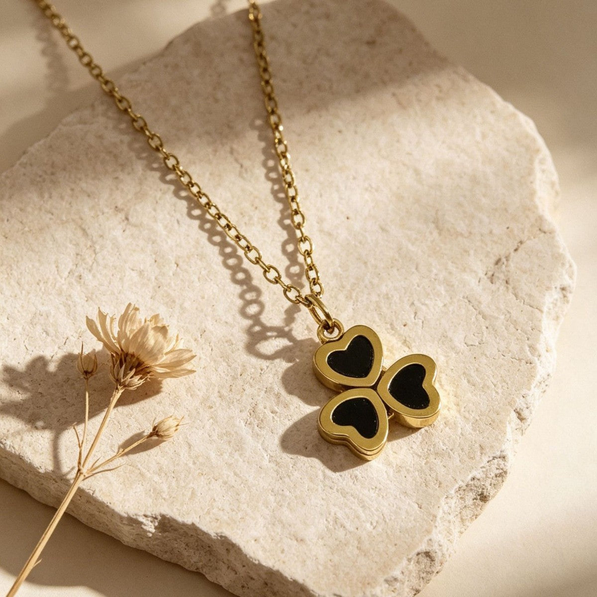 Wholesale Light Luxury Titanium Steel Black Clover Clavicle Necklace