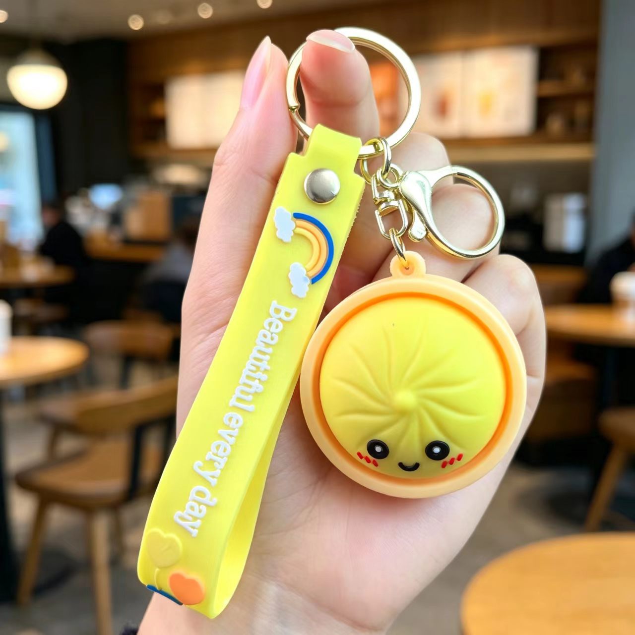 Wholesale PVC Cute Steamed Bun Keychain Pendant - Creative Xiaolongbao Design Car Keychain Bag Charm