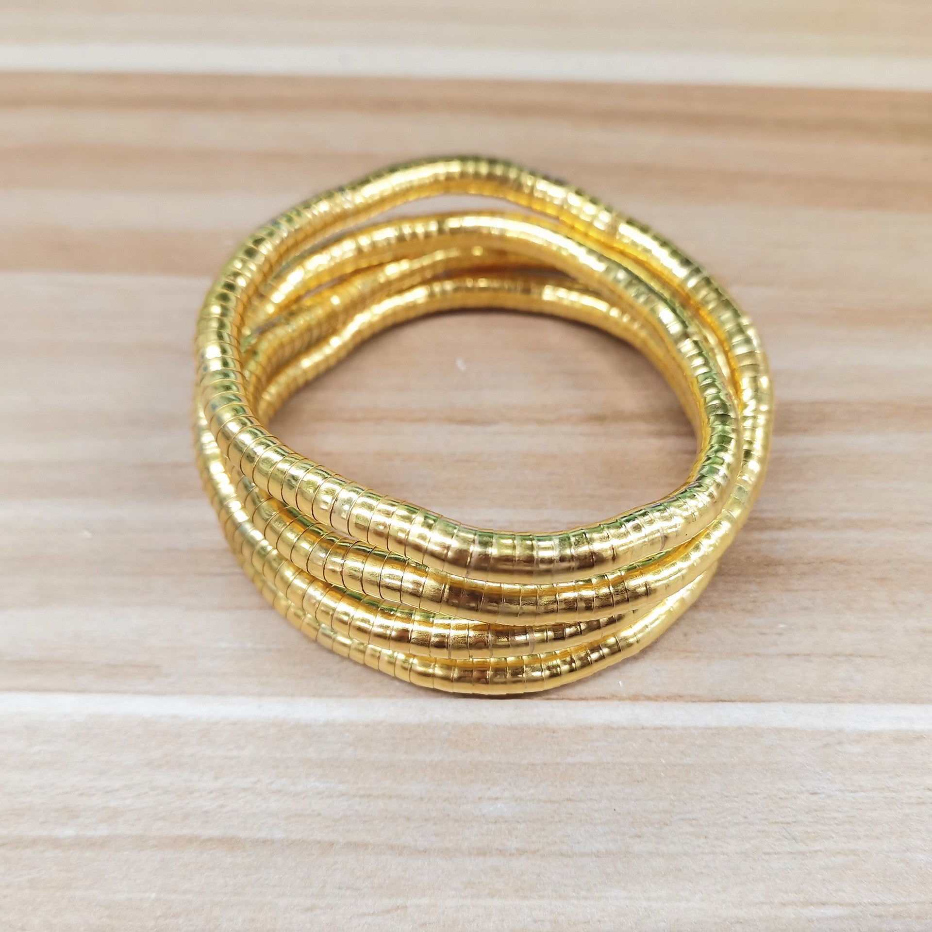 Großhandel zufällige Biegung und Wicklung, die Schlangenkette einstellen