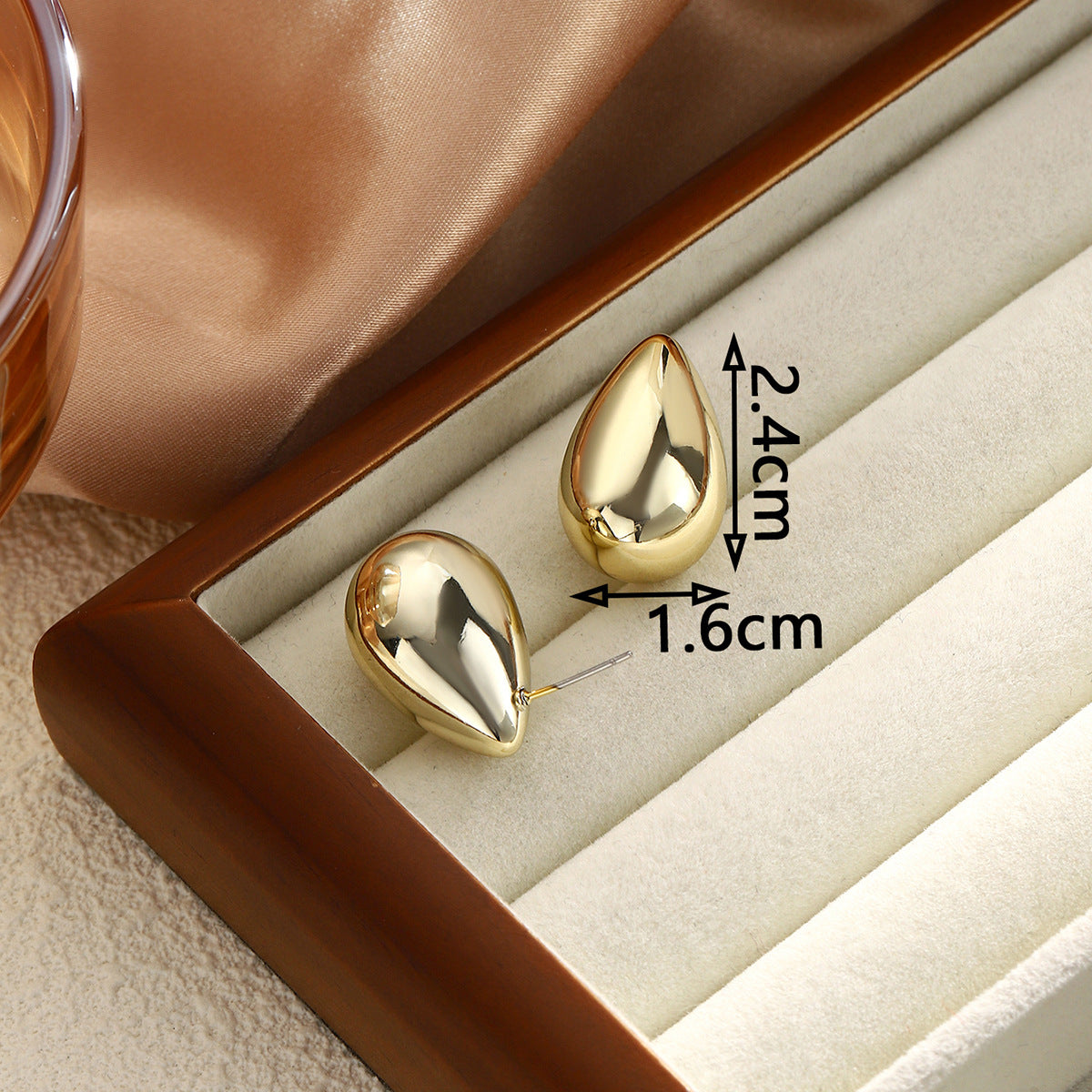 Wholesale Beans small water drop earrings