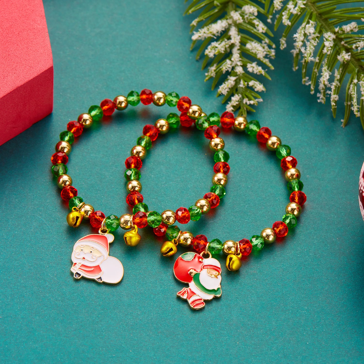 Wholesale Christmas Tree  Red and Green Crystal Beaded Bracelet