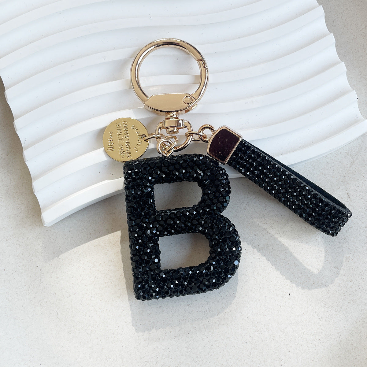 Wholesale Chic Rhinestone Letter Keychain Metal Electroplating Fashion Accessory Bag Charm Car Key