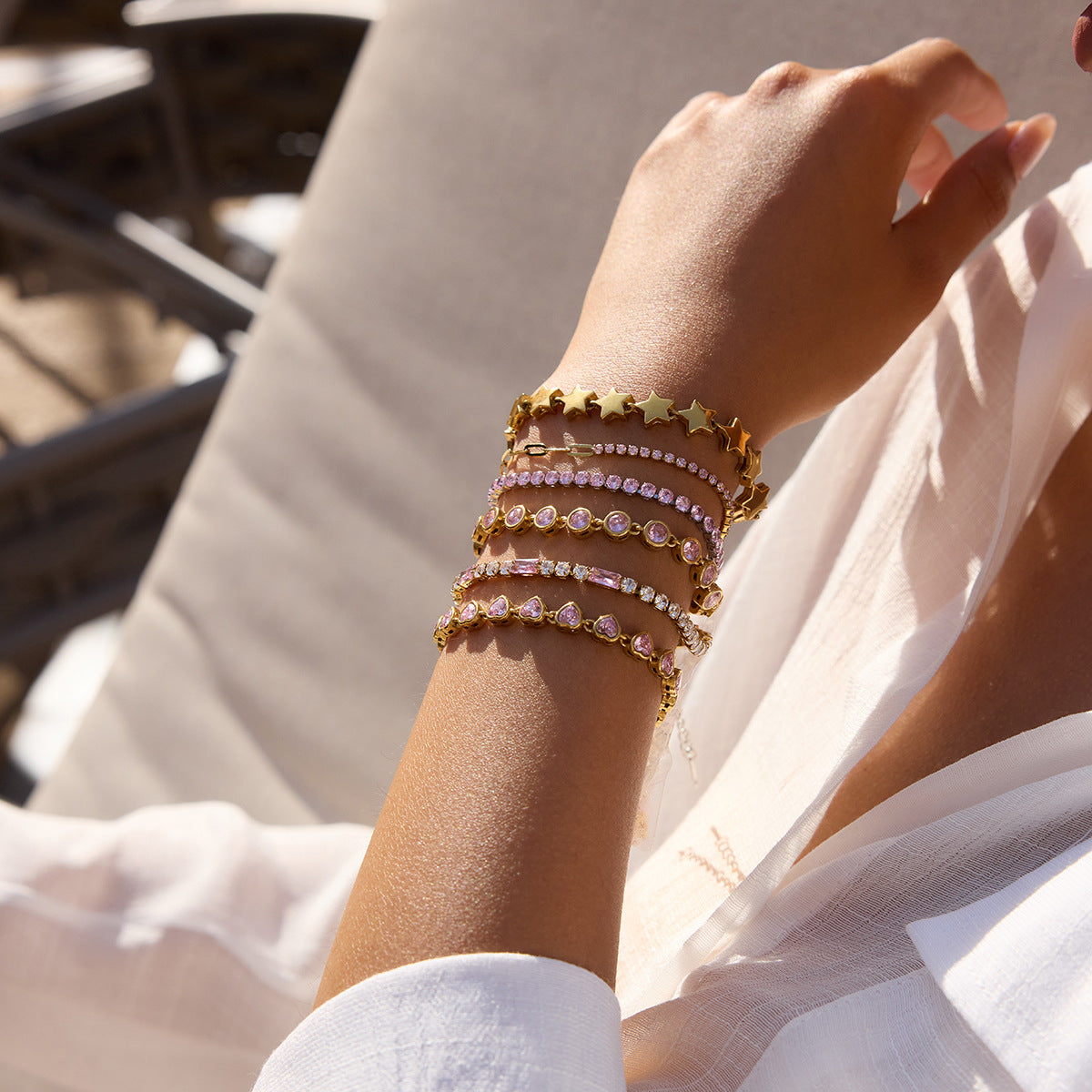 Wholesale  18K Gold Stainless Steel Round Pink Zircon Jewelry Buckle Tennis Chain Bracelet