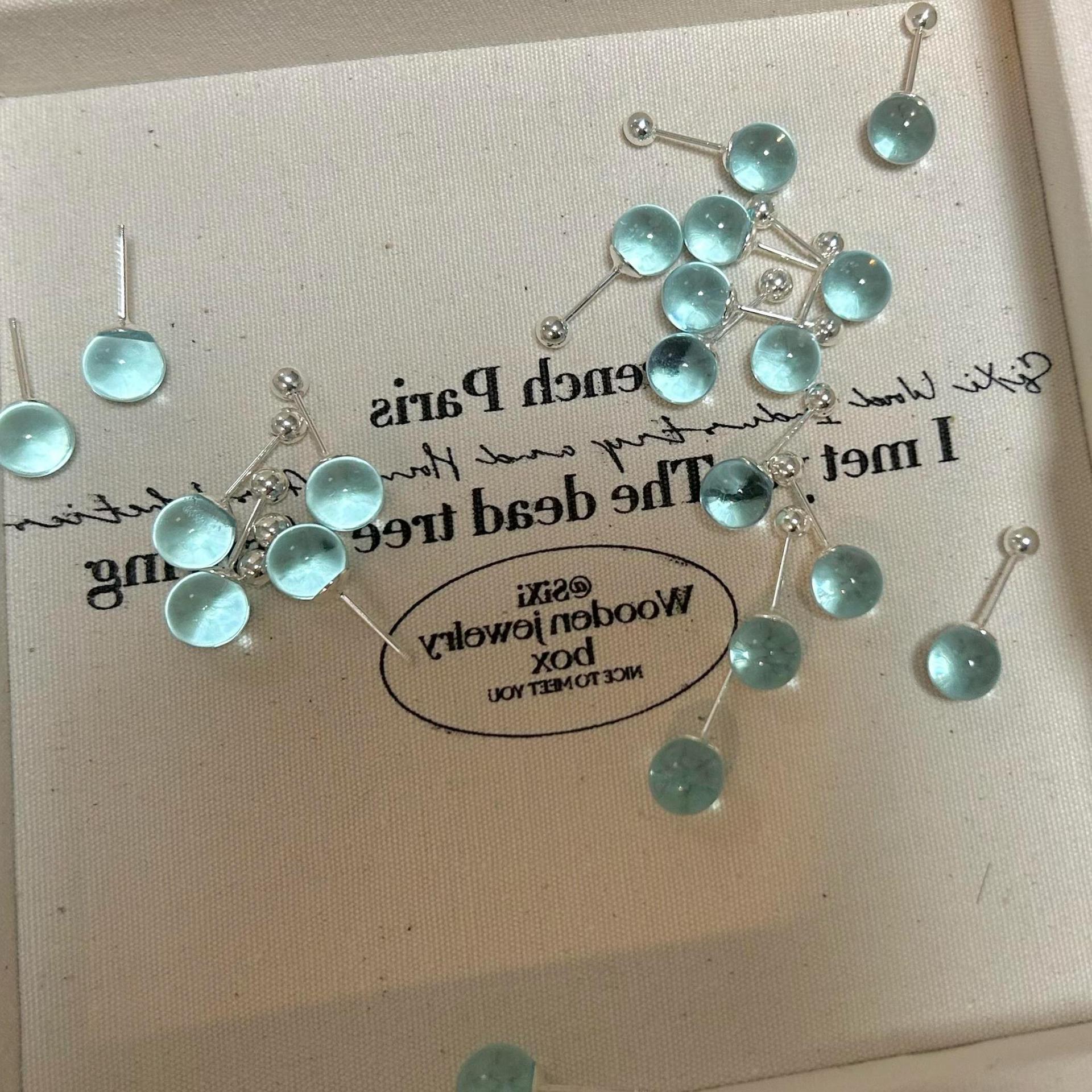 Wholesale Aquamarine Earrings Spiral Ear-raising Earrings