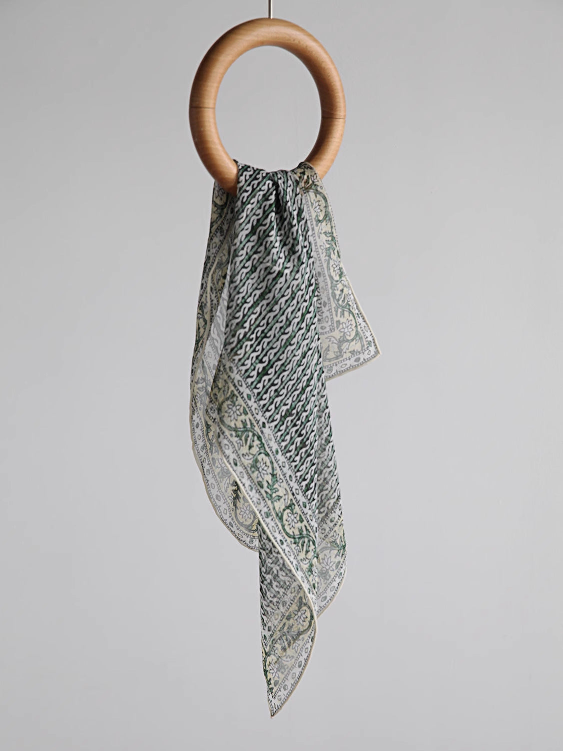 Wholesale Mulberry  Silk f70* 70cm Large Square  Scarf