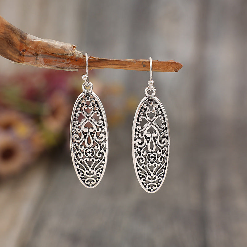 Wholesale Electroplated Alloy Bohemian Hollow Oval Retro Earrings Jewelry Accessory