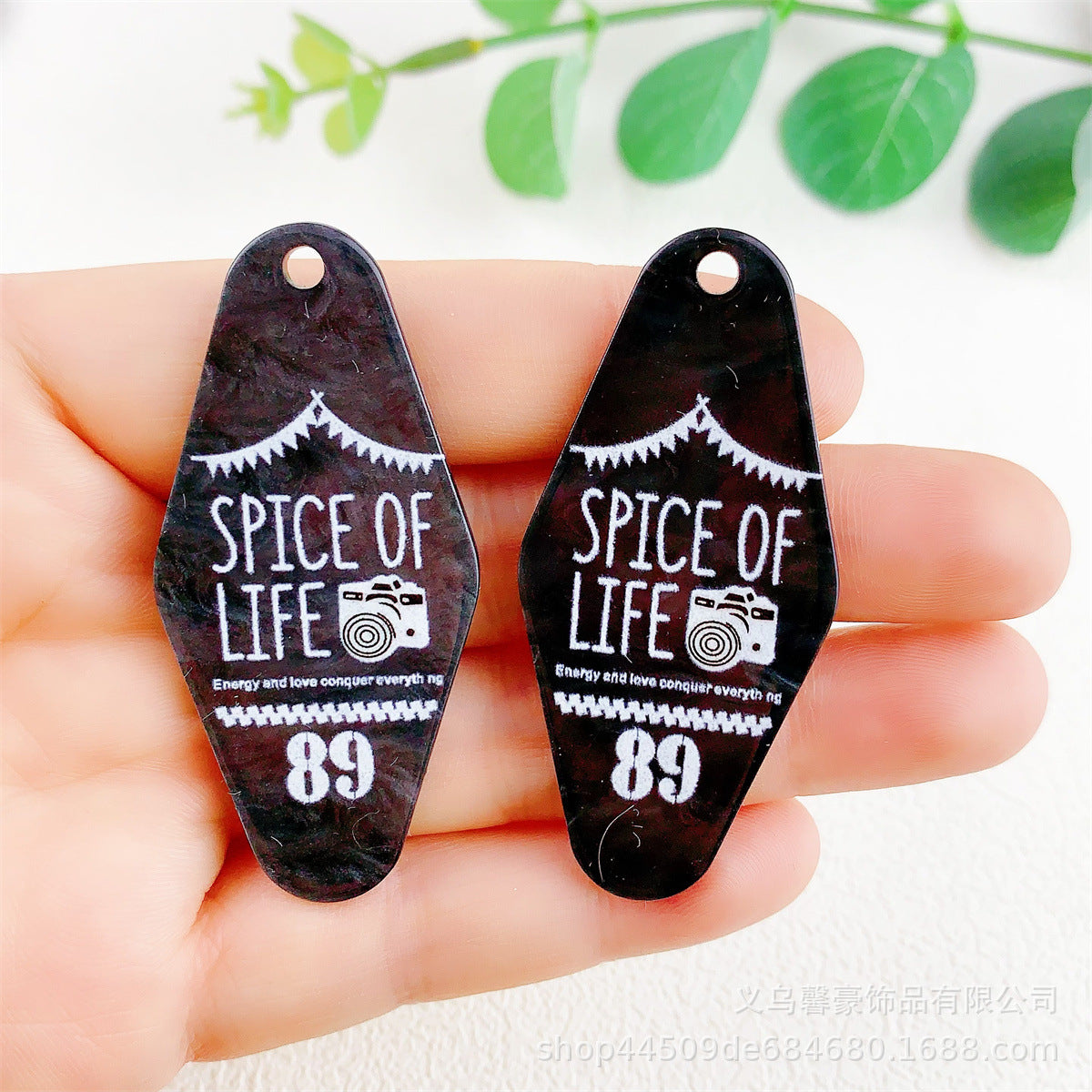 Wholesale 10pcs Acrylic Diamond Nameplate Logo Tag Pendant