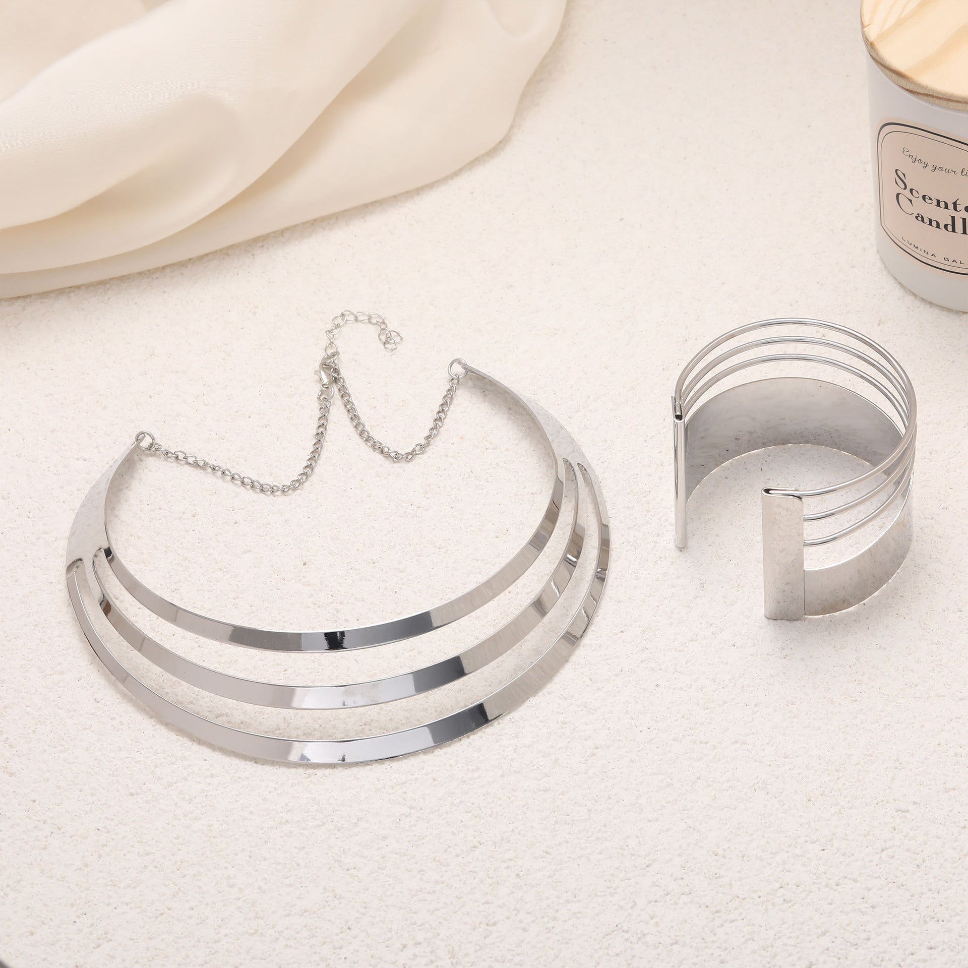 Wholesale jewelry sets multi-layered necklaces, bracelets and earrings