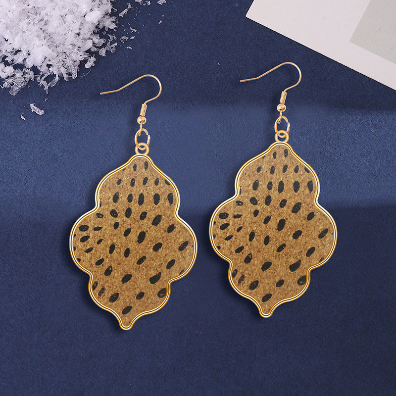 Wholesale  retro  alloy earrings wave point Baroque style earrings
