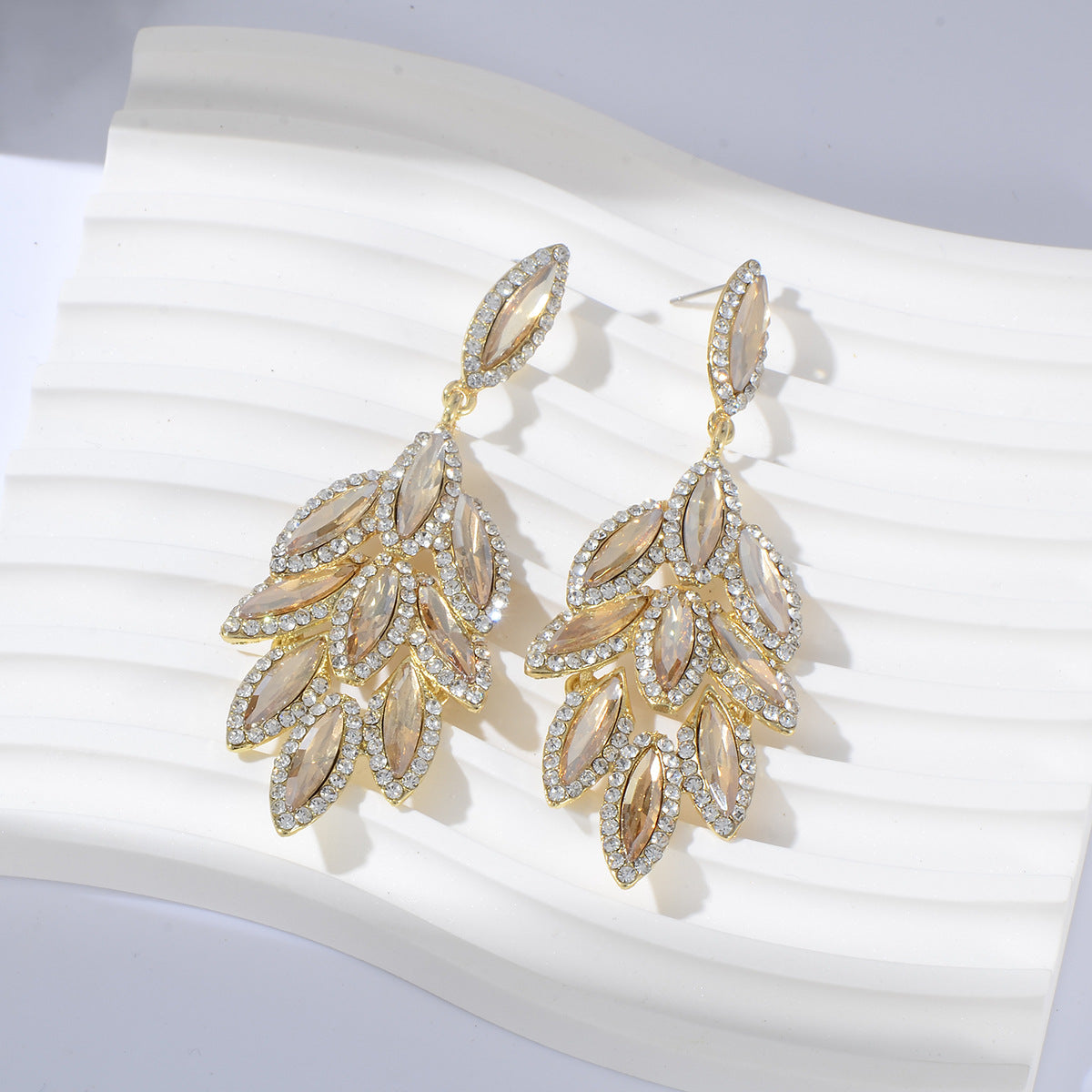 Wholesale Color Diamond Earrings Floral Leaf Tassel Earrings Luxury Earrings ACC-ES-YiN006