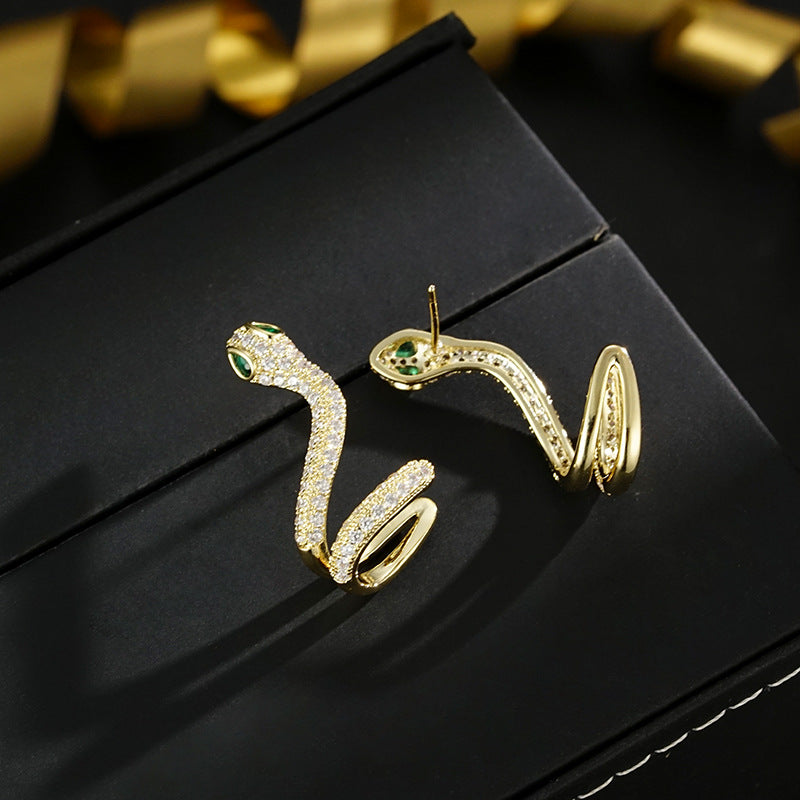 Wholesale  creative personality micro inlaid zircon snake-shaped ear clip earrings