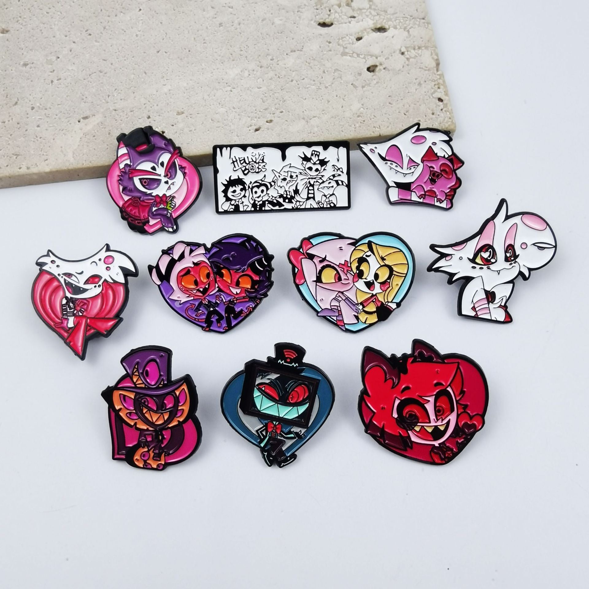 Wholesale Zinc Alloy Vampire Ghost Brooch Pin,  Stylish  Costume Accessory,  Boutique Jewelry for Bag Charm or Everyday Wear