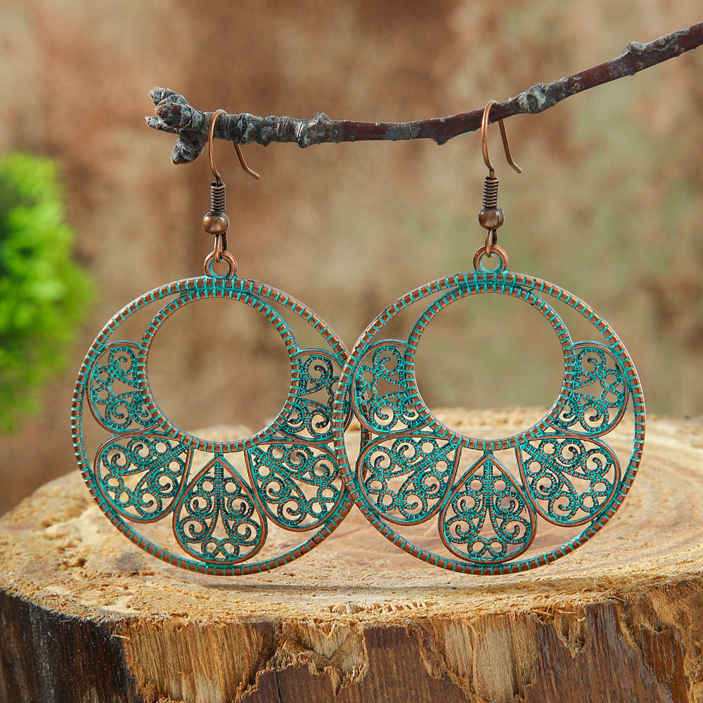Wholesale Bohemian Hollow Geometric Retro Vintage Alloy Earrings for Everyday Wear or Gift