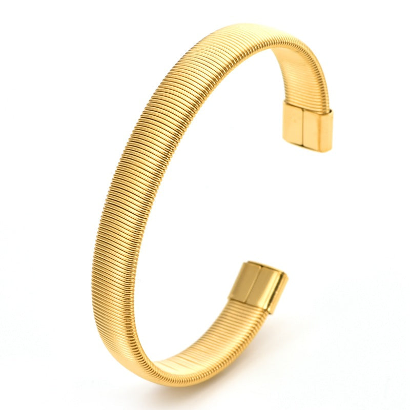 Wholesale Simple Elastic C- shaped Open Titanium steel Bracelet