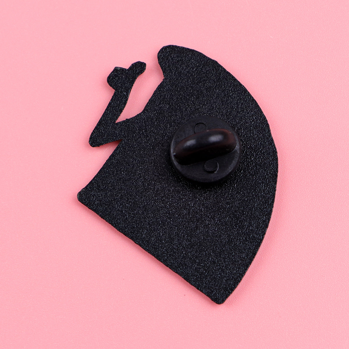 Wholesale 5pcs Simple line drawing cartoon brooch