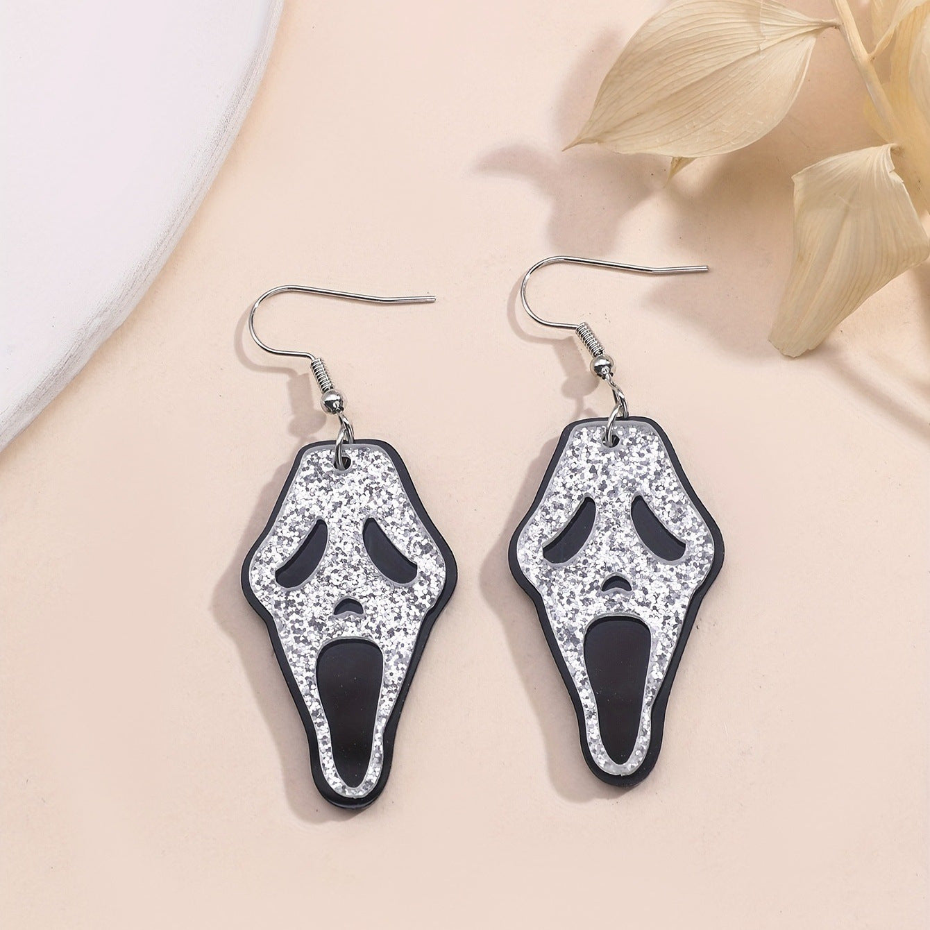 Wholesale Halloween Skull Knife Mirror Heart Lips Acrylic Earrings ACC-ES-MLR005