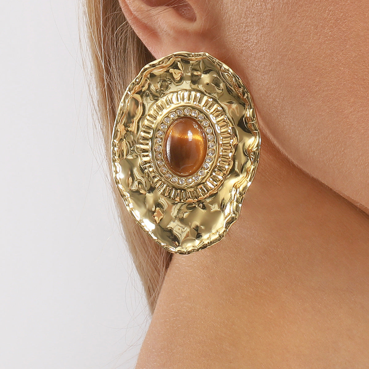 Wholesale Retro exaggerated style earrings