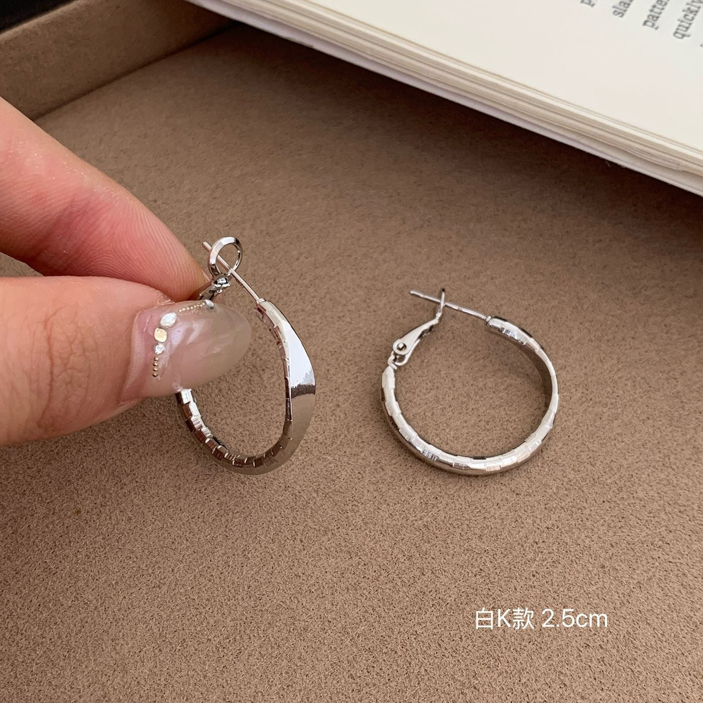 Wholesale Large earrings  suitable silver needle earrings large circle plain earrings