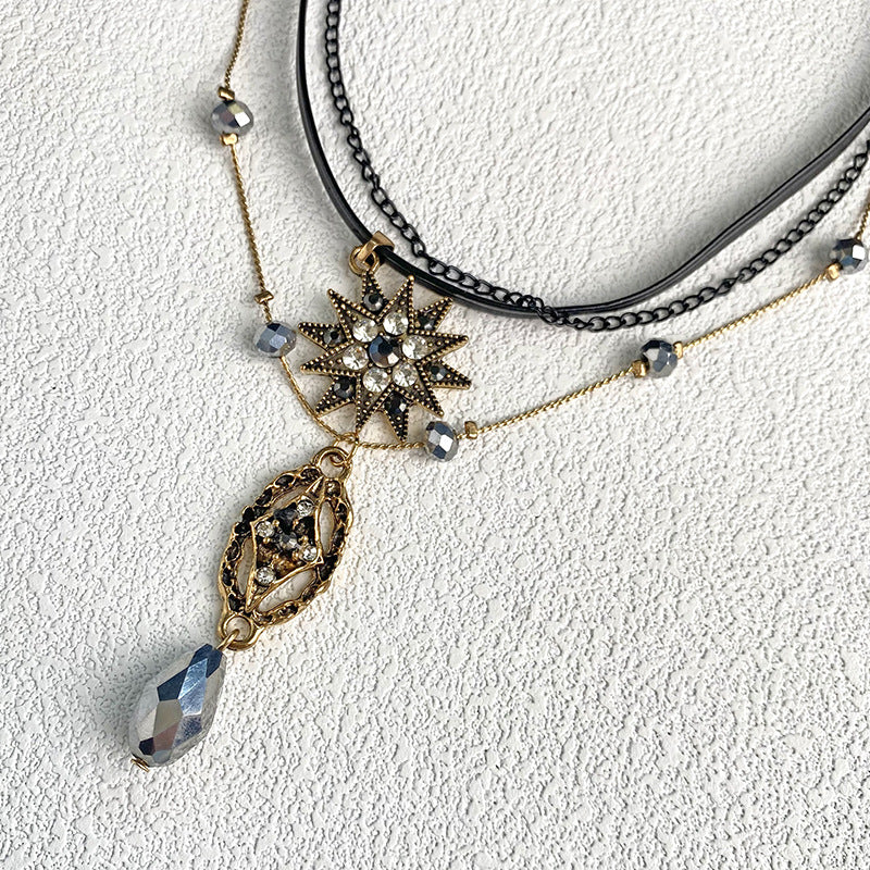 Wholesale Retro Bohemian Layered Collarbone Necklace Alloy Electroplated Boutique Resale Jewelry Accessory