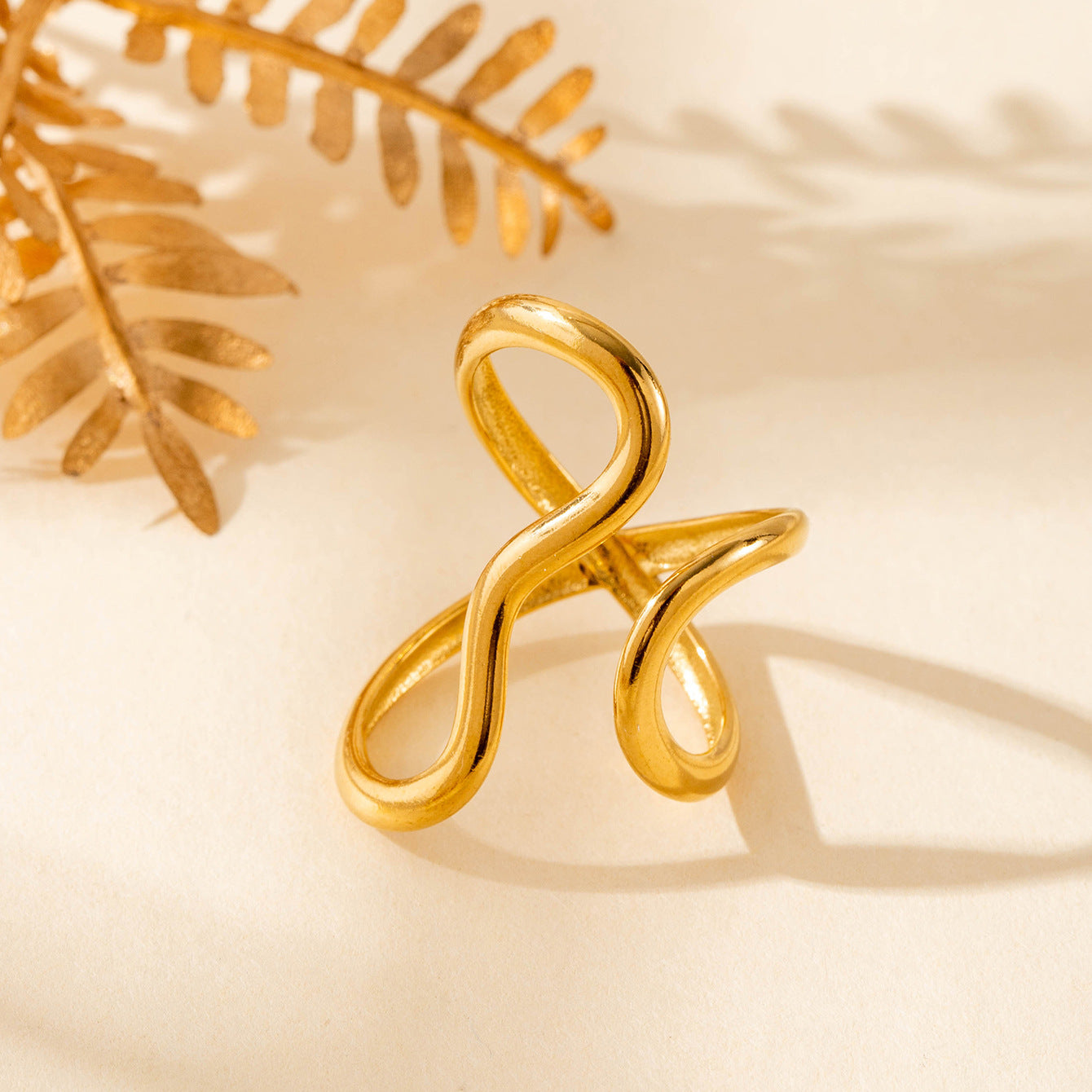 Wholesale Titanium steel  oval hollow ring geometric adjustment  ring