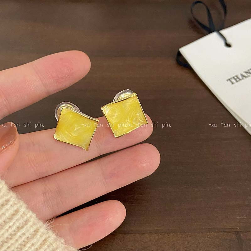 Wholesale yellow oil painting square ear clip earrings