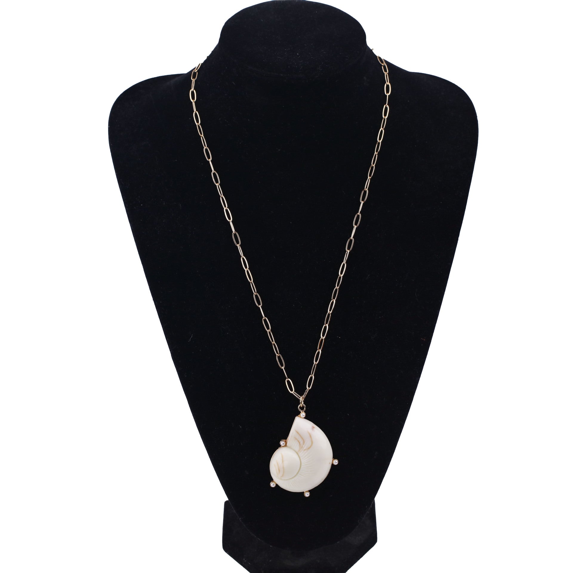 Wholesale Natural Shell Necklace Stainless Steel Chain