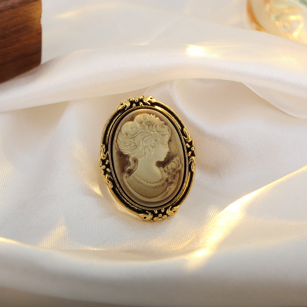 Wholesale Vintage Cameo Oval Portrait Ring Women Retro Court Style Fashion Jewelry Accessory Gift
