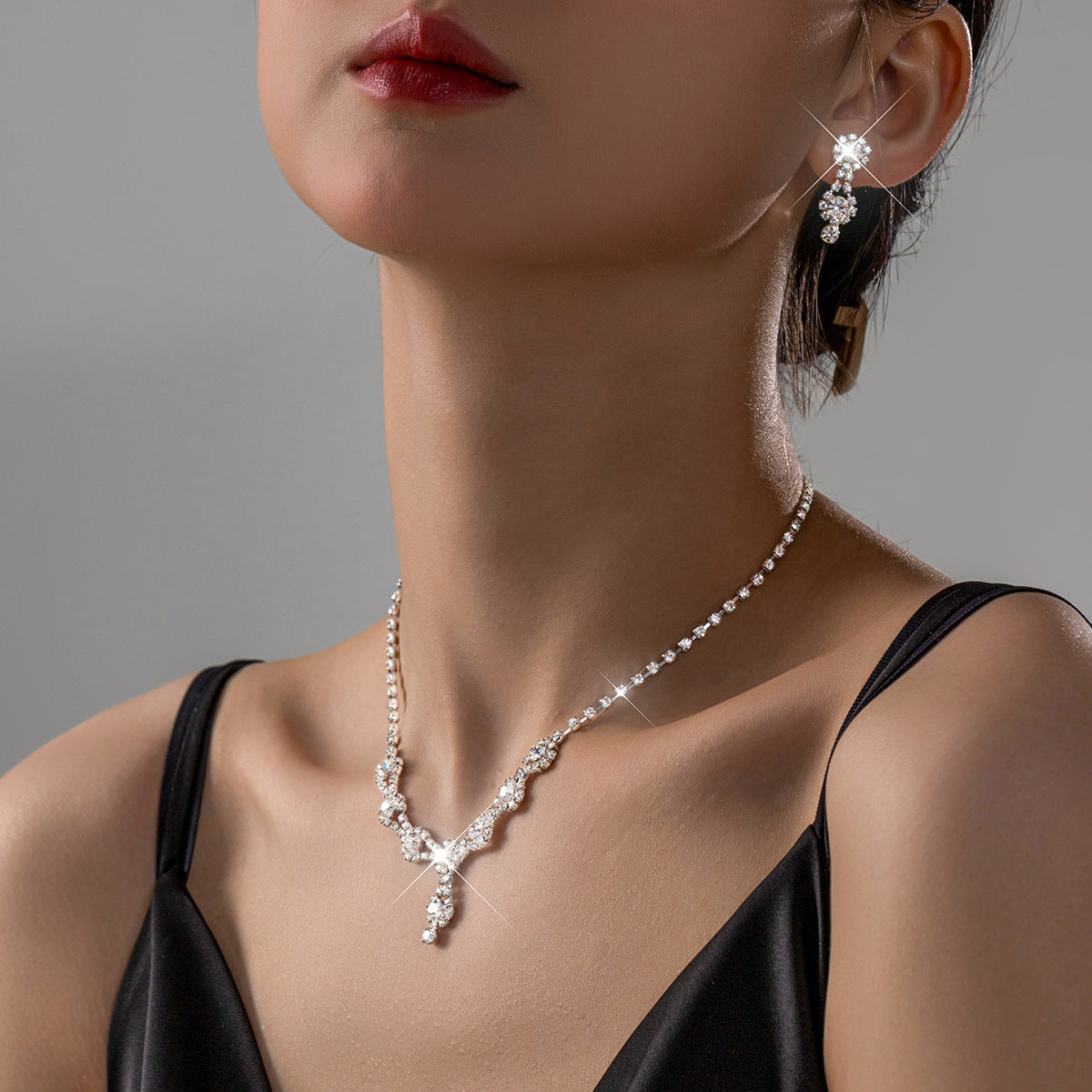 Wholesale  Claw Chain Necklace Exaggerated Necklace Set