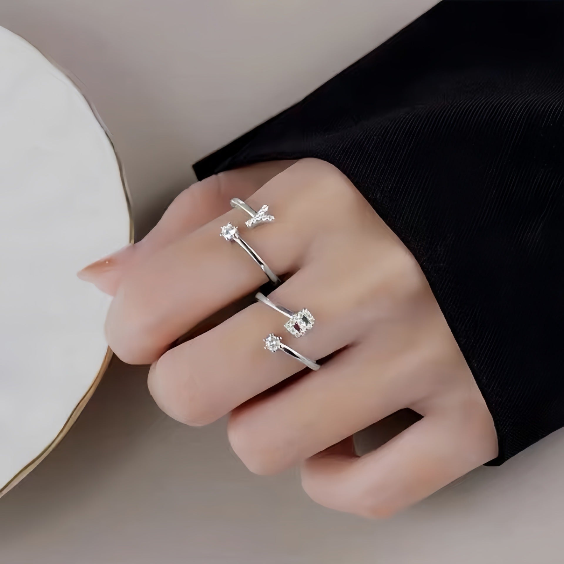 Wholesale Chic Adjustable Letter Ring For Women 26 English Letters Zinc Alloy Electroplated Jewelry Accessory Boutique Resale