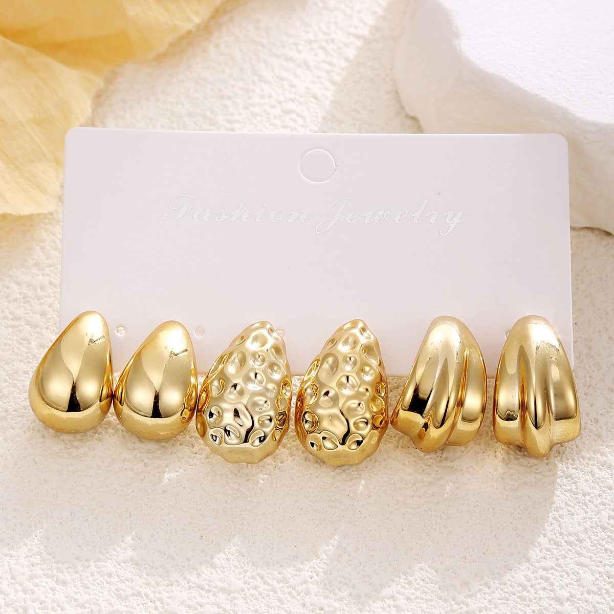 Wholesale Heart-shaped teardrop earring set