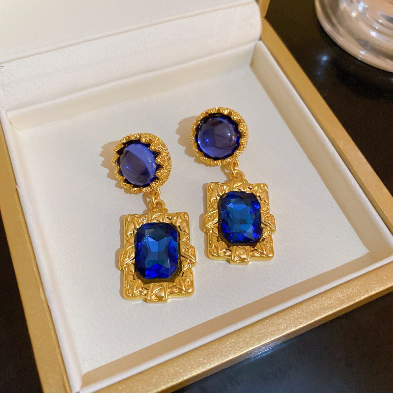 Wholesale Vintage Middle-aged Earrings Silver Needle Retro Temperament Earrings ACC-ES-Weim006