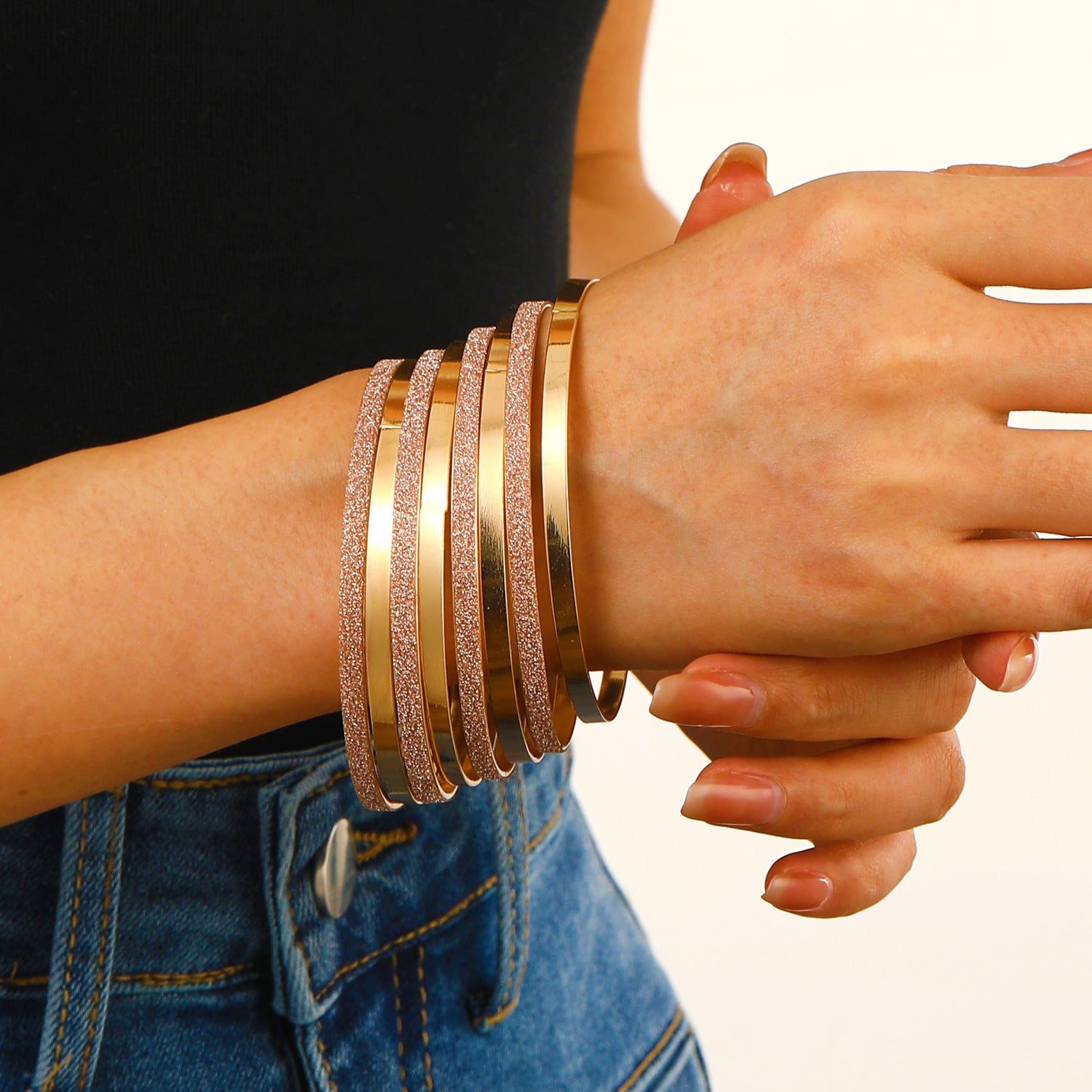 Wholesale Ethnic-Style Alloy Hand Jewelry Vintage Wide-Band Bracelet Layered Bracelet Set Gold Plated Bracelet