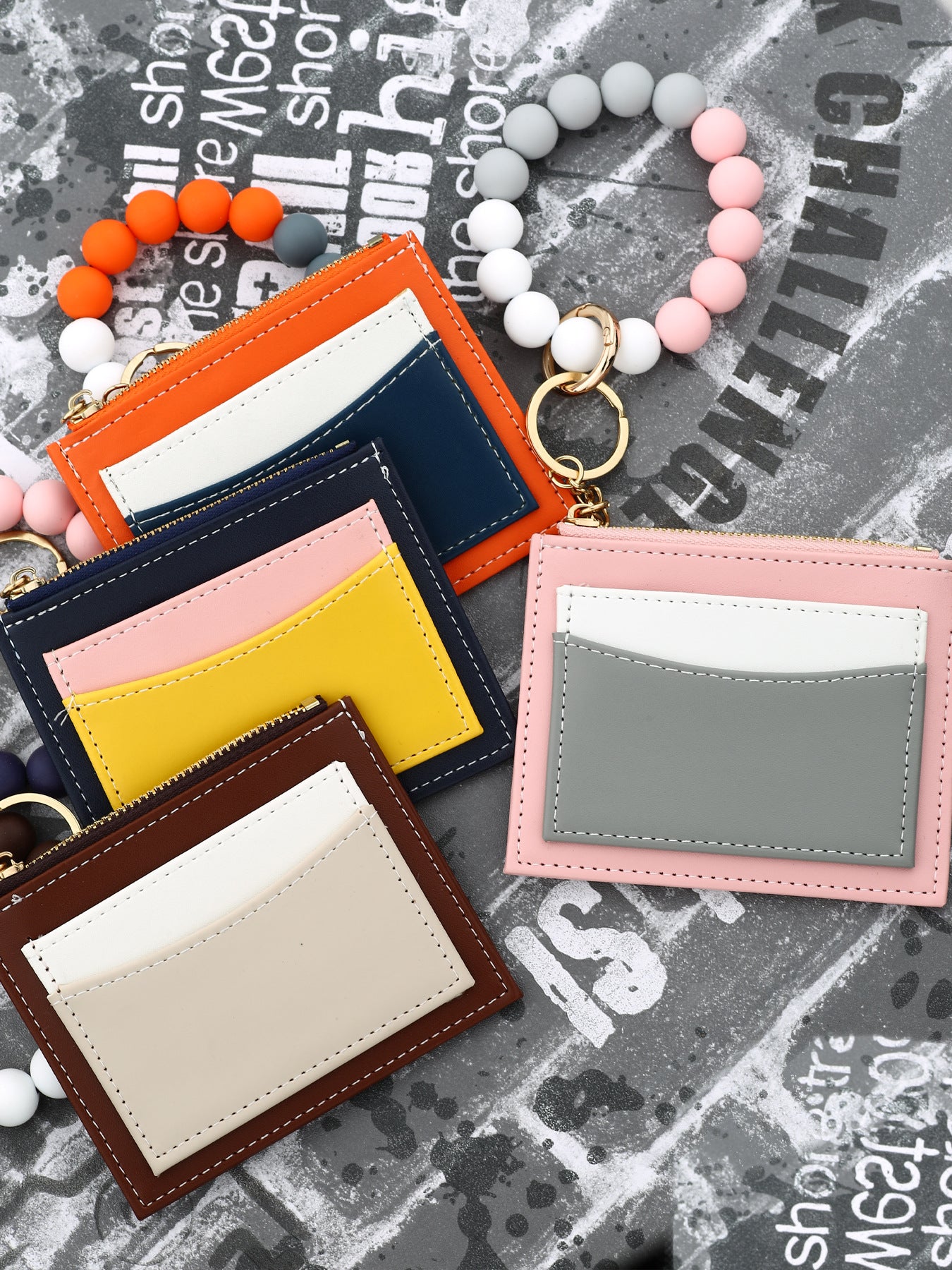 Wholesale 40PCS Bead BraceletWristlet Keychain