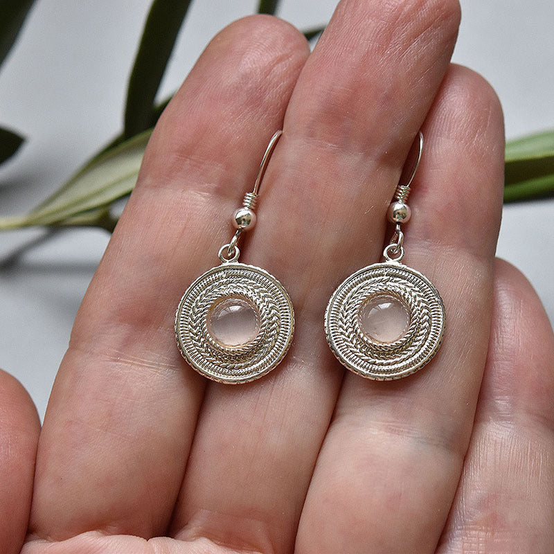 Wholesale  pink cat's eye stone earrings  elegant round carved handmade earrings