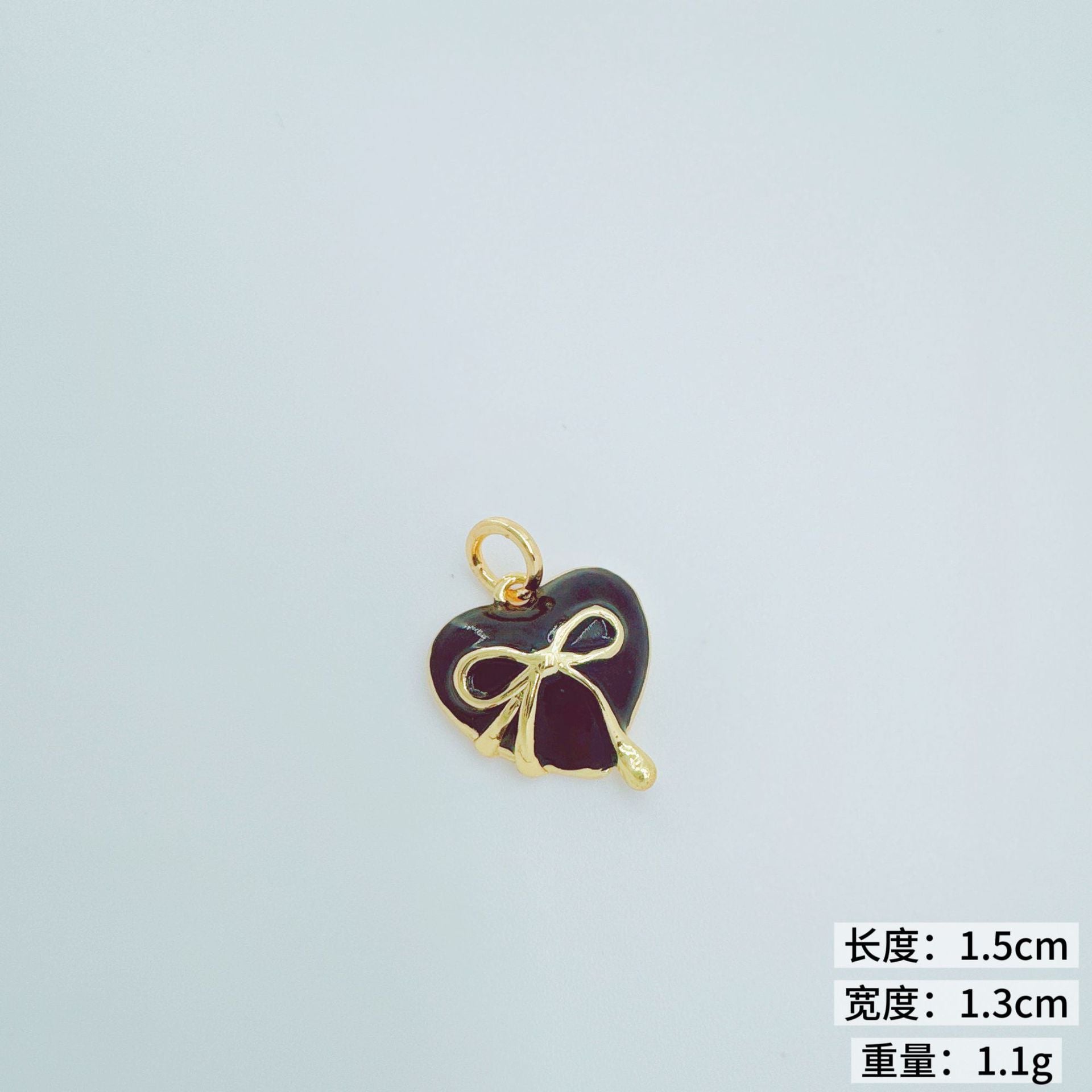 Wholesale Gold Plated Copper Cat Heart Pendant Necklace Sweet Girl Jewelry Accessory