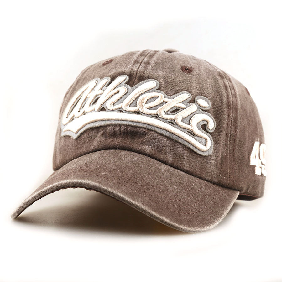 Wholesale Fashionable embroidered letters baseball cap