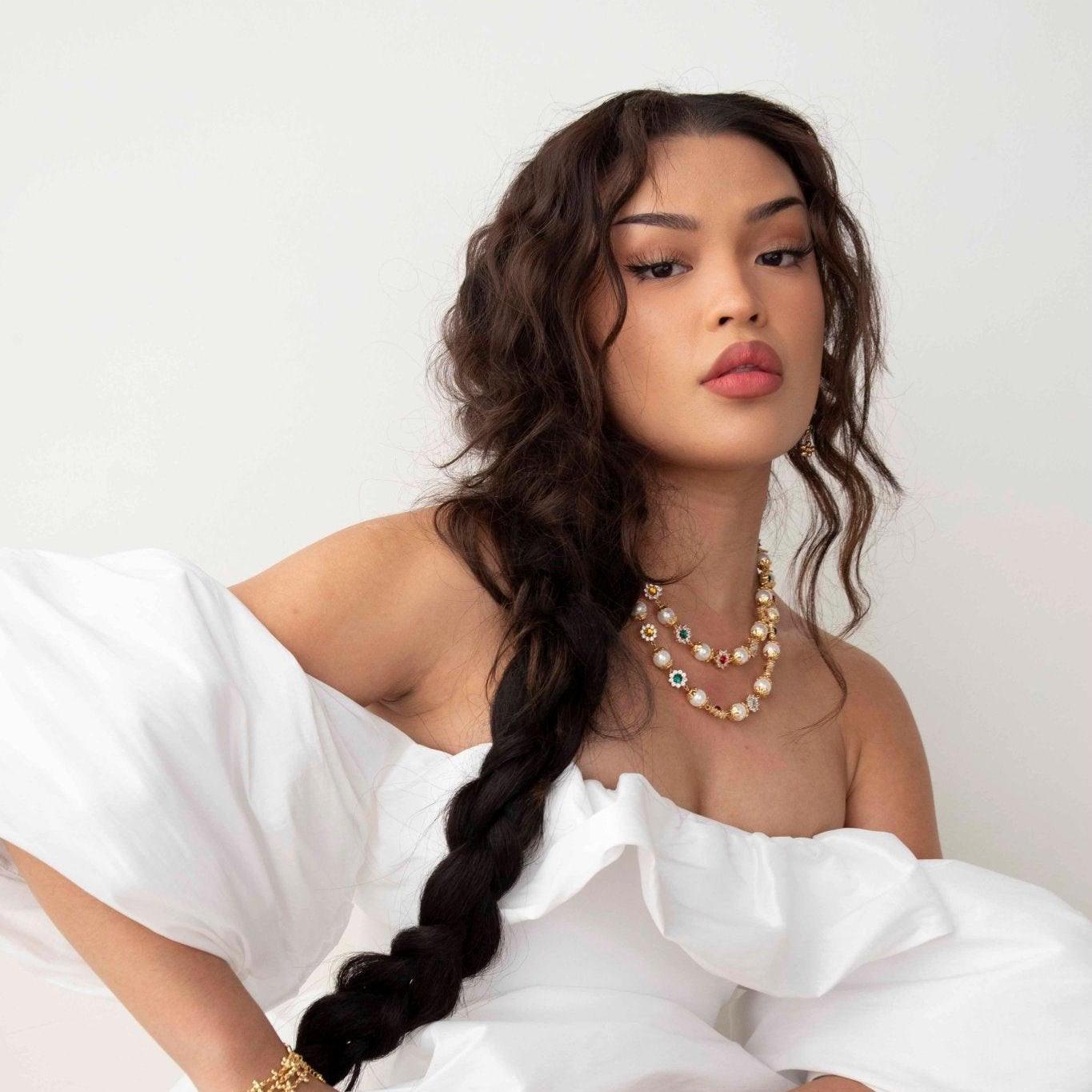 Wholesale Flower and Diamond Coloured Gemstone Necklace