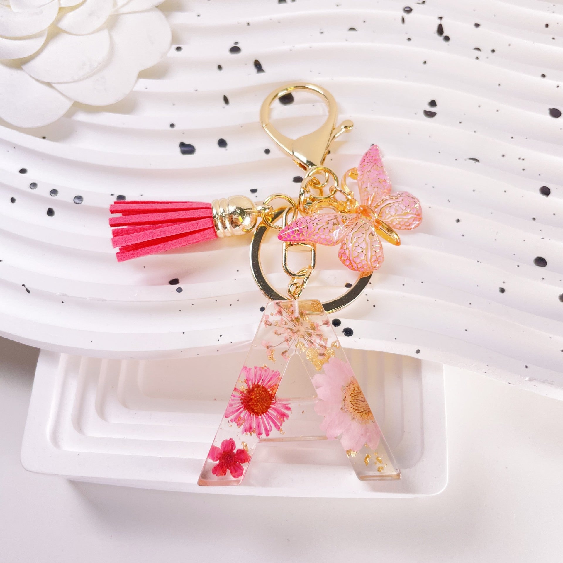 Wholesale Pink Daisy Letter Keychains Butterfly Tassel Keychain ACC-KC-Jiay001