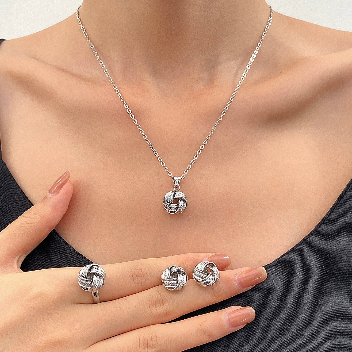 Wholesale Stylish Women S Twisted Knot Jewelry Set With Alloy Necklace Earrings Ring Fashion Everyday Accessory Boutique Resale