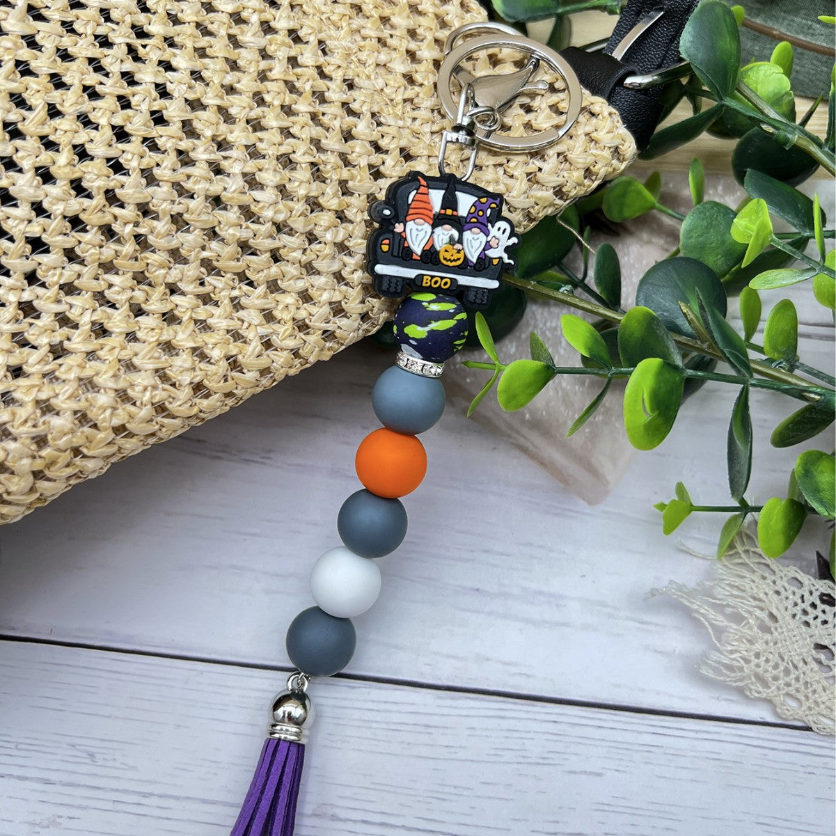 Wholesale   Ghost Pumpkin Car Beaded Tassel Charm Keychain,  Decorative Bag Hanger for Party Gift Boutique